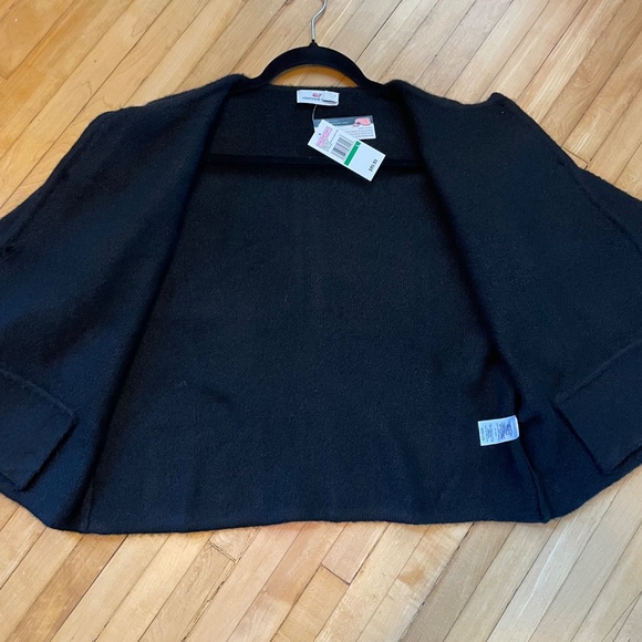 VINEYARD VINES NWT Sweater Knit Lady Jacket Gold Logo Buttons Boxy Fit Preppy - Picture 5 of 12